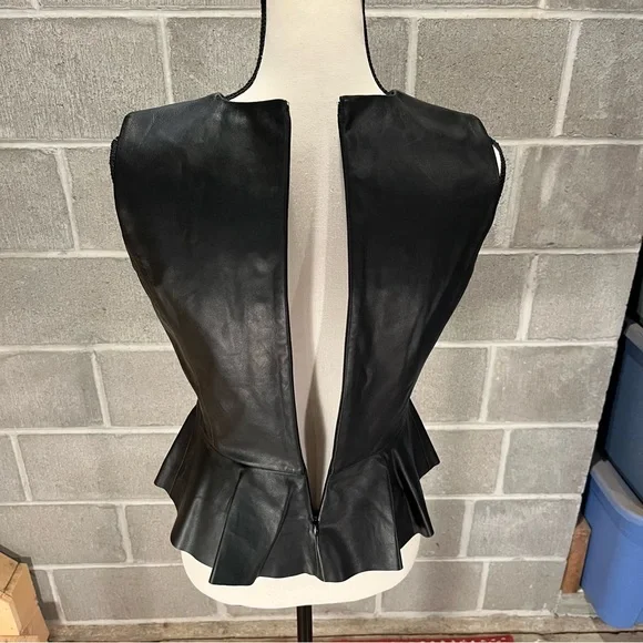 Lauren Ralph Lauren leather peplum tank shell. - Picture 9 of 14